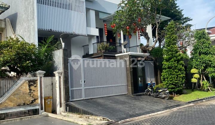 3-Storey Luxury Corner House in Camar Indah, East-Facing with Private Pool!
