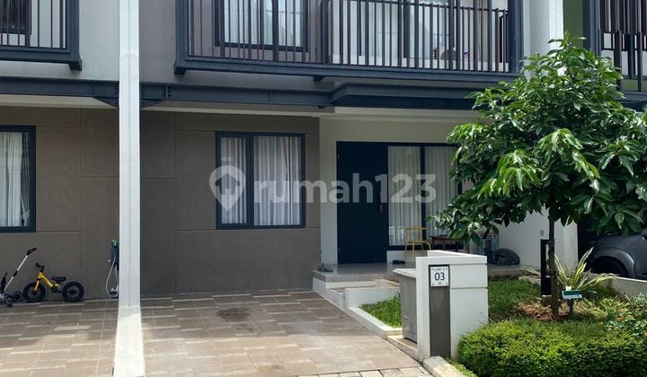 Jarang Ada Harga Bu ! Rumah 3 Lantai Cluster Leonora Siap Huni