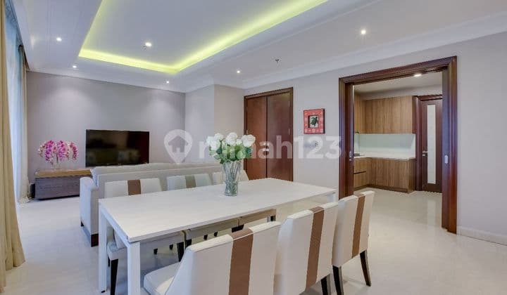 For Sale Apartment The Pakubuwono View 3 BR Size 196m² South Jakarta