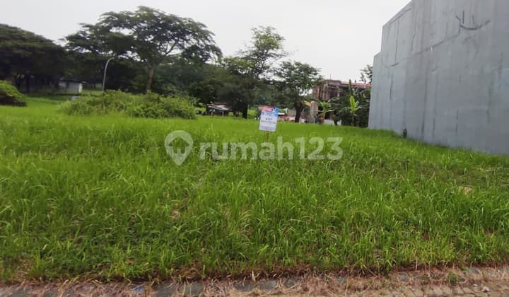 Dijual Tanah di Bukit Golf International, Surabaya 300 m²