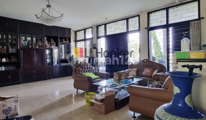 Rumah Bagus 2 Lantai di Bukit Sari Kota Semarang