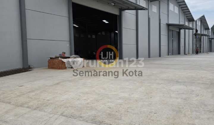 Nice warehouse in Candi Industrial Area.