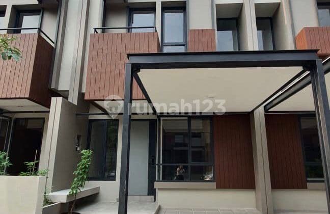 Rumah 2 Lantai Bagus Fresh Favorit di TABEBUYA BSD dekat kuliner RANS Nusantara