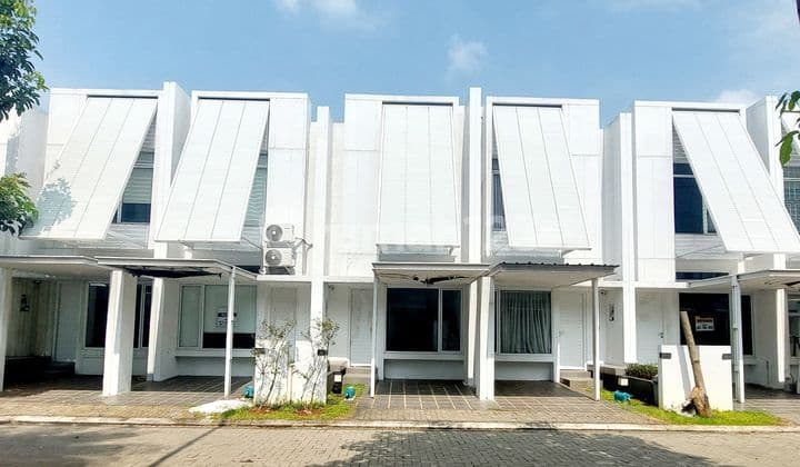 Rumah Bagus Modern 2 Lantai Shm Di Tabebuya Bsd City Ada Clubhouse Bisa Renang Gym
