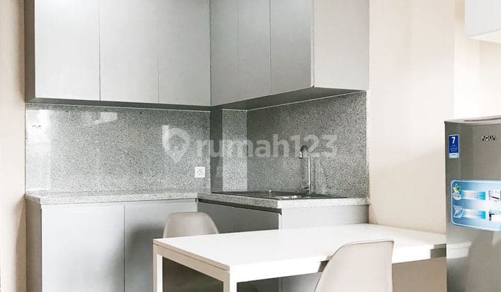 Apartement Azolla The Springlake Summarecon Bekasi