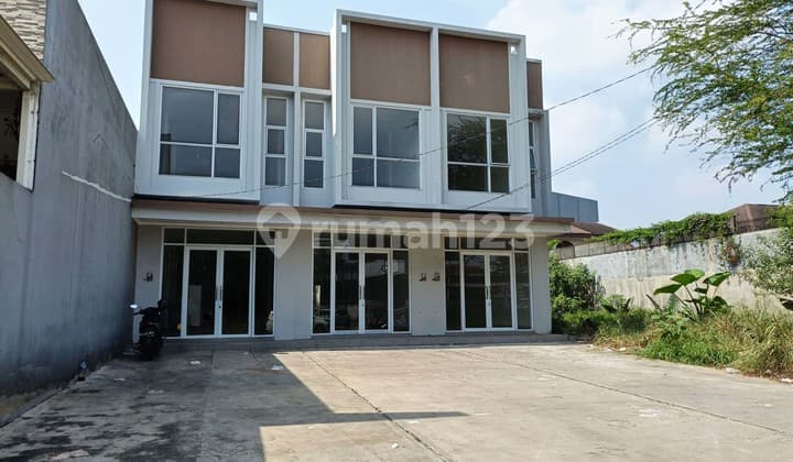 Jarang Ada Ruko Gandeng 3 Units di Villa Melati Mas BSD M482