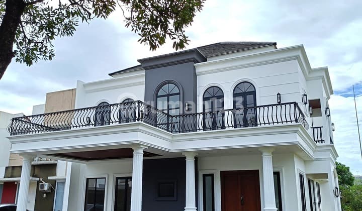 TURUN HARGA!! Dijual rumah BARU Mewah Hoek 2 lantai Classic Modern 4 kamar Dekat Pintu Tol di The Icon BSD M5666