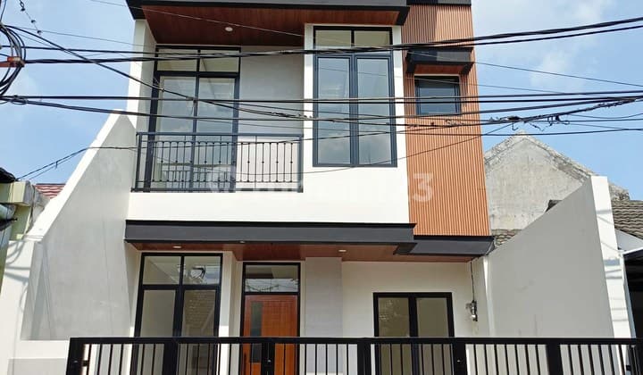 DIJUAL rumah 2 lantai 3 Kamar Semi Furnished Dekat Pintu Tol KRL Rawa Buntu di Bsd M584