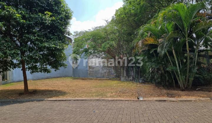 Kavling Luas 260m Hoek Taman Lokasi Cantik Lingkungan Tenang di Foresta Bsd Sy1