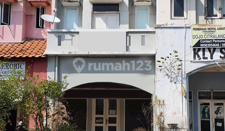 Ruko di Taman Puspa Raya Citraland, Surabaya Bagus
