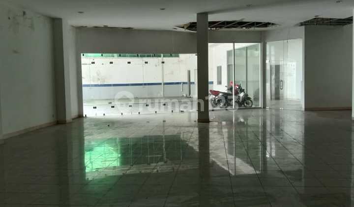 Gedung 2 Lantai Venti Komersial Ex Showroom Mobil Nol Jalan Raya, Mayjend Sungkono Sby (Bb)