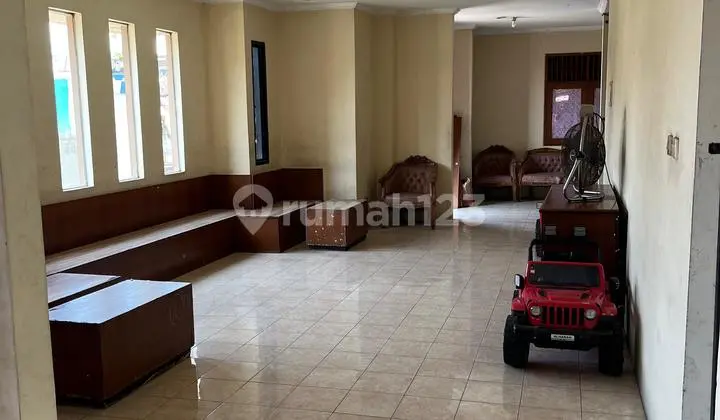 Dijual Kost Putri 86Kt di Pondok Cina - Depok