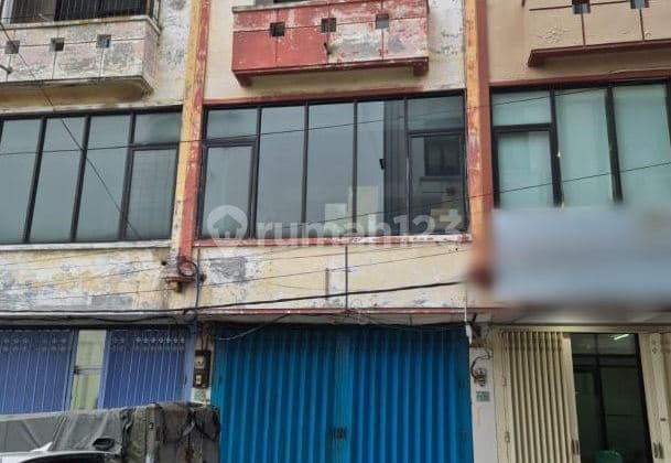 Disewakan Ruko di Pertokoan Raya Kupang Jaya Sukomanunggal