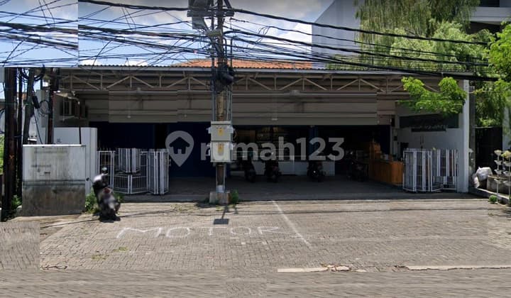 TOKO STRATEGIS DI RAYA MENUR PUMPUNGAN SURABAYA RON.A1001