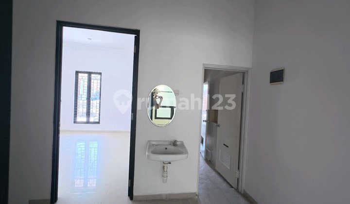 Rumah 2 Lantai Pantai Mentari Surabaya Lokasi Bagus Ric.a075