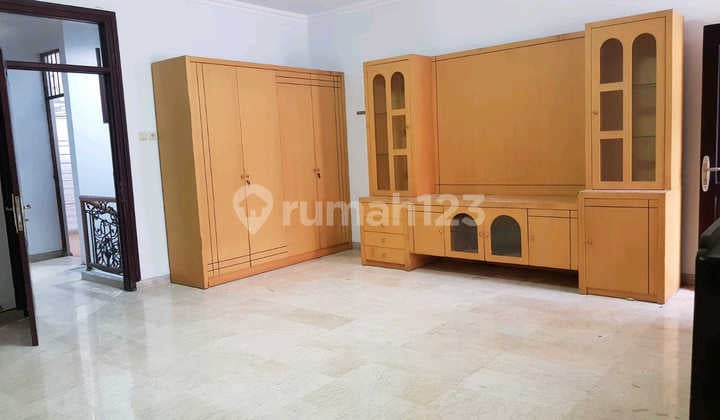 RUMAH NGINDEN INTAN BARAT SURABAYA KAWASAN NYAMAN RON.A1273