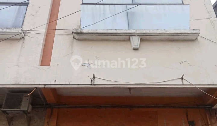 RUKO 3,5 LANTAI TENGGILIS BARAT SURABAYA AREA STRATEGIS RON.A2714
