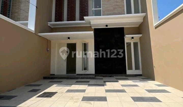 TURUN HARGA RUMAH BARU MANYAR KERTOADI SURABAYA NYAMAN RON.A1304
