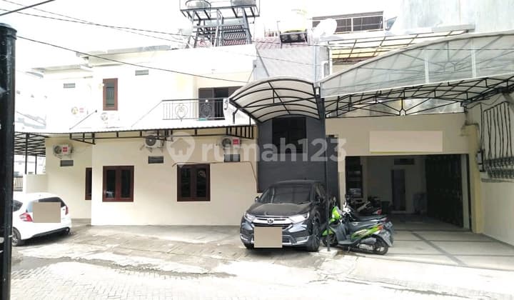 Cheap Kost Siwalankerto Surabaya. Contact: Ron, a085.