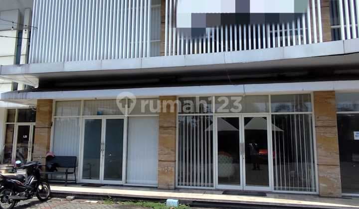 Disewakan Ruko di Raya Mastrip 2 Unit Ruko