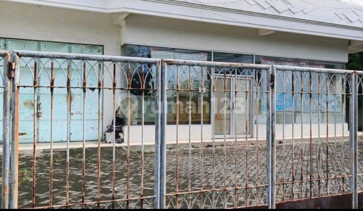 Ruang-Usaha Ngagel Madya Strategis untuk Usaha