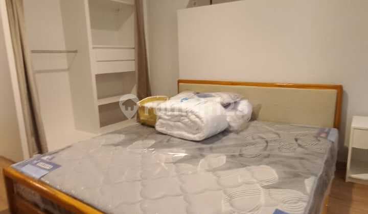 New Cornell Apartment Brand New Next to Uc and Hokky