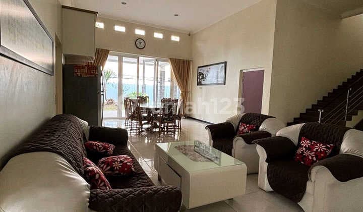 Rumah Istana Dieng, Malang Bagus Siap Huni