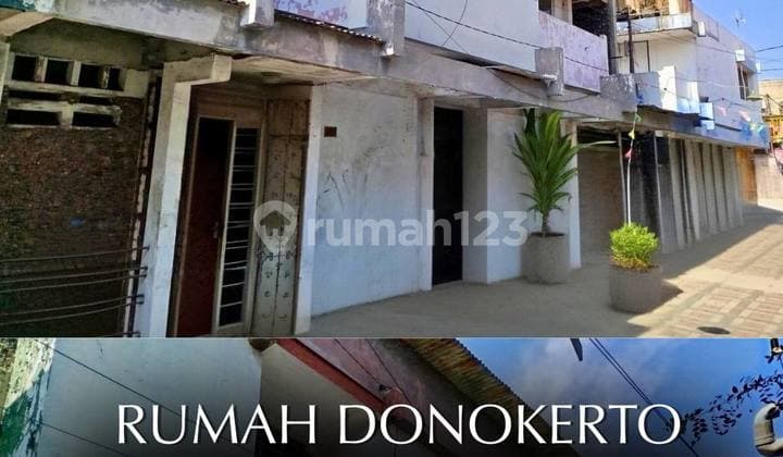 RUMAH HITUNG TANAH DI DONOKERTO SURABAYA Masih bisa ditinggali, perlu renov, 2 lt.