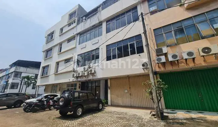 Ciputat Mas Plaza Shop House Tangerang Selatan | 3.5 Floors, Freehold, Strategic Location