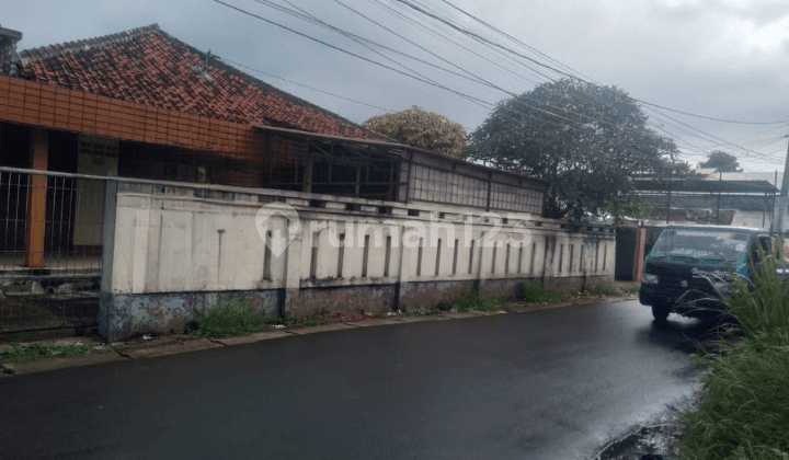 Land and Buildings in Kademangan, Serpong, South Tangerang