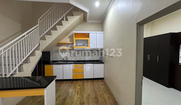 Rumah Bagus 2 Lantai Siap Huni di Kayu Putih Jakarta Timur