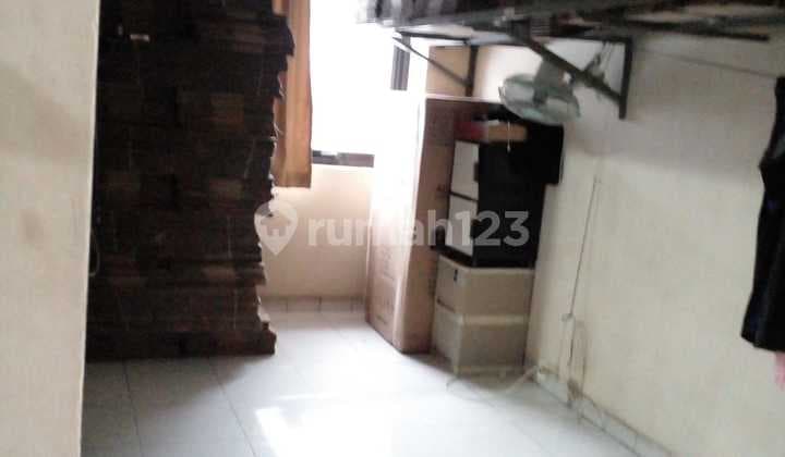 Ruko 3 Lantai Di Kelapa Dua, Kebon Jeruk, Jakarta Barat