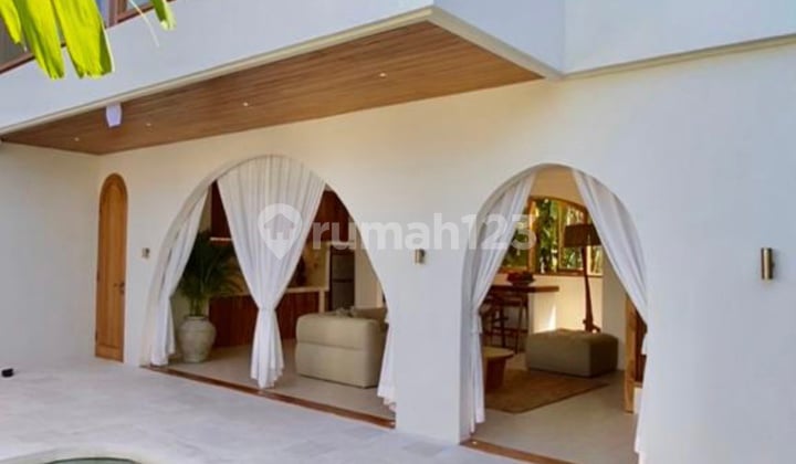 Villa 3 Br Berawa Luxury Modern Minimalist Villa
