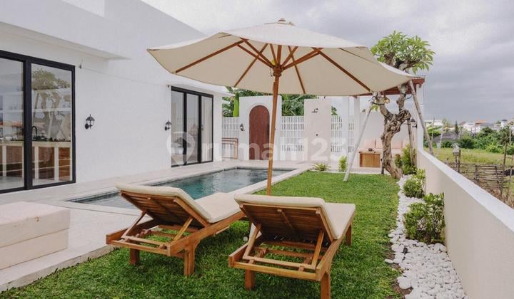 Luxury 2 Bedrooms Villa Canggu Paddies View