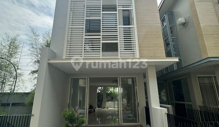 Dijual Rumah Wisata Bukit Mascluster Notredame Dibawah Modal