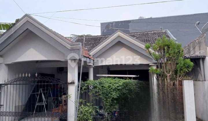Dijual Rumah Minimalis Siap Huni Ketintang Madya Dekat Tol