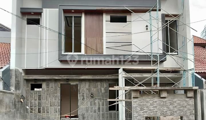 Rumah Manyar Jaya Praja SHM, Baru, Dekat Merr Galaxy Mall