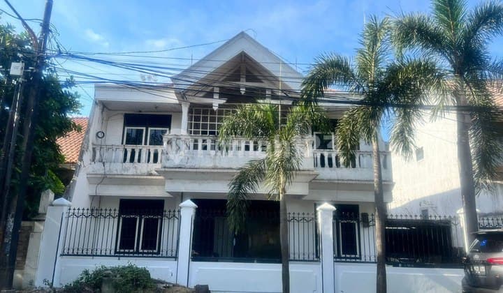 Di Jual Rumah Ketintang Madya Dekat Kampus Unmer, Tol Waru