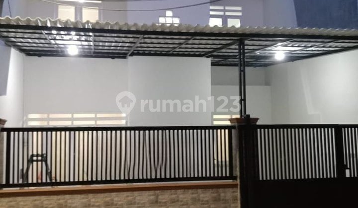 Dijual Rungkut Asri Tengah Surabaya, Baru Renov, Dekat Merr
