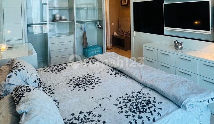 For Sale Lux Voila Apartment 26 Ciputra World, Near Satelit Toll Road