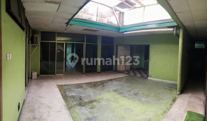 Murah!! Rumah Lama Hitung Tanah Saja,di Area Duren Tiga ,jak-Sel