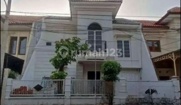 Kebraon Indah New Minimalis bagus Kebraon Indah New Minimalis bagus