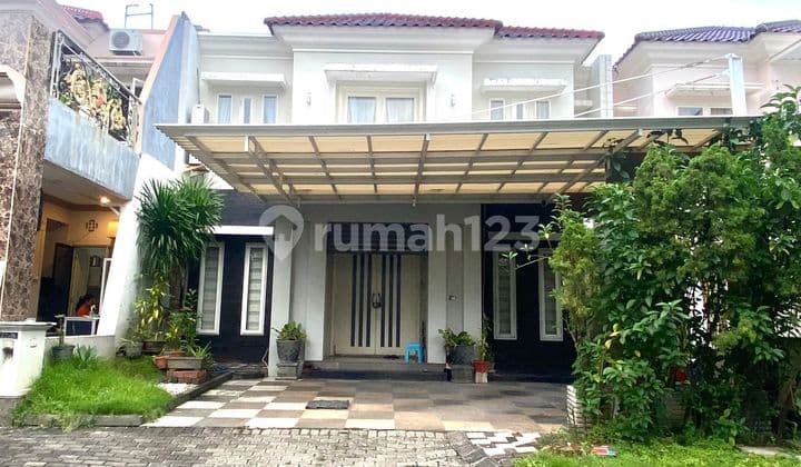 Affordable Minimalist Gold Hill Residence Ready for Occupancy