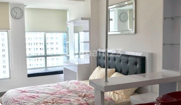 Anderson Studio fully furnished near Pakuwon.