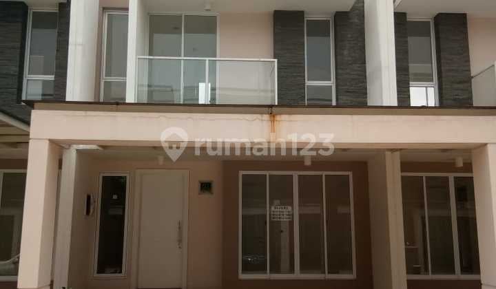 6x15 UK House in Green Puri, West Jakarta