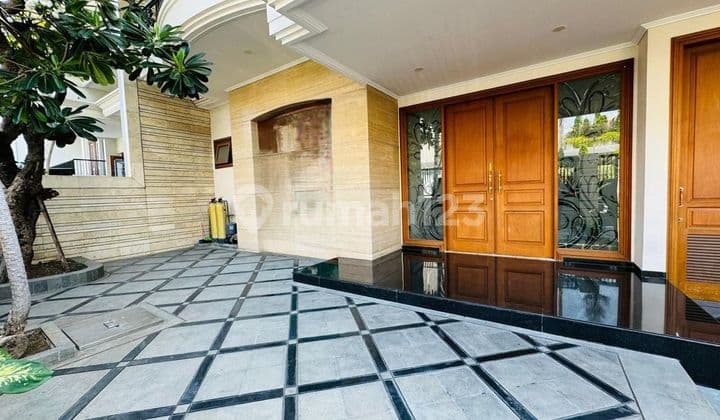 Graha Famili 5 Bedroom House