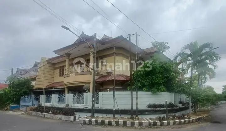 Dijual Rumah Mewah Hitung Tanah Rungkut Asri Surabaya Sangat Dekat Raya Merr, Transmart Rungkut, Upn, Ubaya