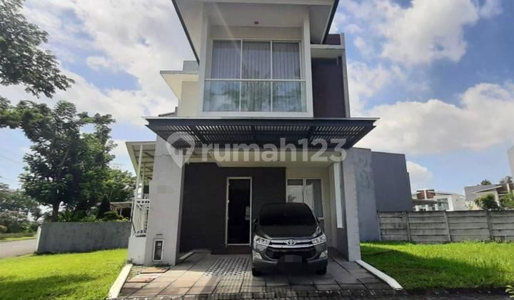 Dijual Rumah Royal Residence Surabaya di Jalan Utama Depan Persis Lake Canal Park