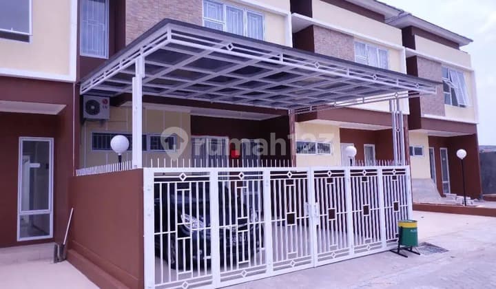 Dijual Rumah Sudau Renov Si Magnolia Park 3