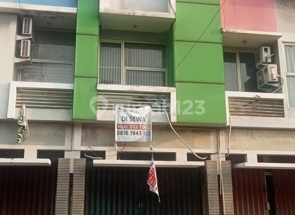 For Sale: Shophouse in Plaza De Lumina, Cengkareng, West Jakarta For Sale: Shophouse in Plaza De Lumina, Cengkareng, West Jakarta